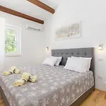 Dada, Zminj, Istria Villa