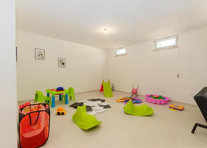 Вилла Dada, Zminj, Istria *